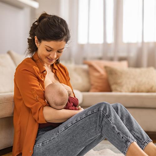 Agosto Dourado: destaque produtos para mães e bebês