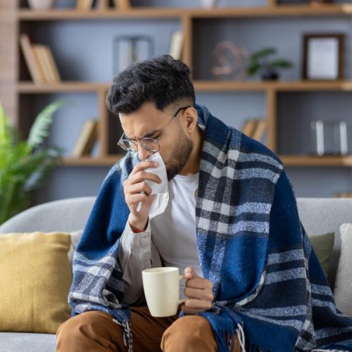 Tosse, gripe ou alergia?  Aprenda a orientar e sugerir a opção ideal